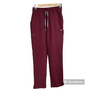 FIGS Scrub Bottom XS Petite High Waisted in Burgundy